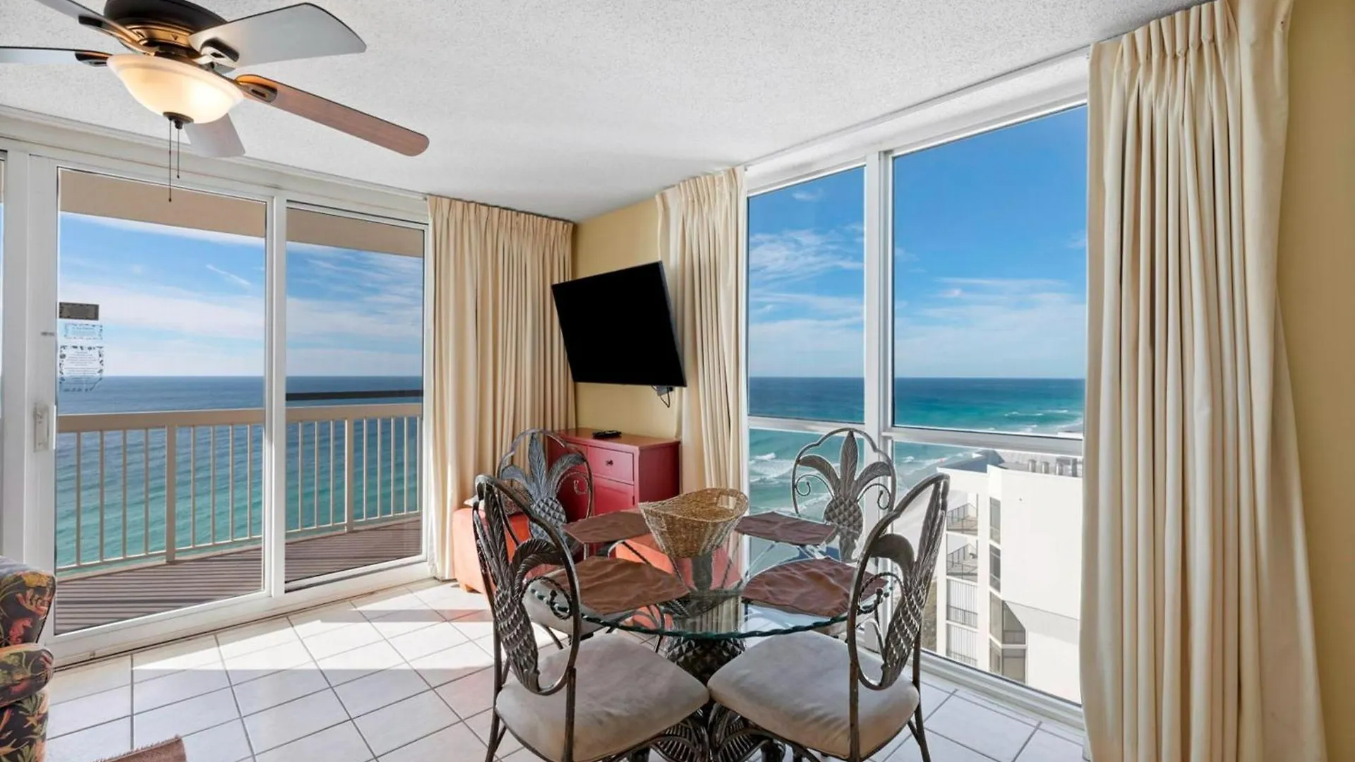 Pelican Beach 1911 Condo Destin 0*,